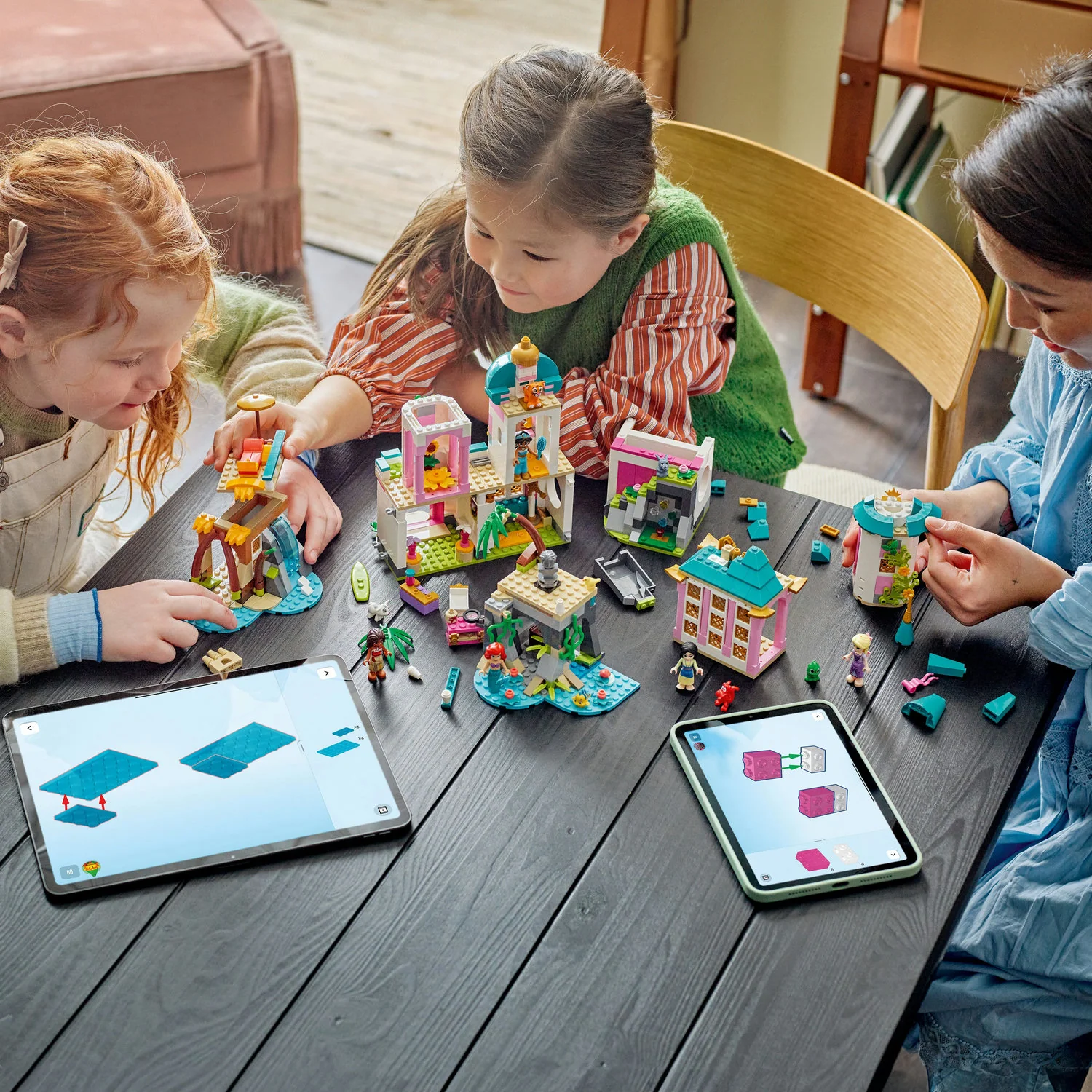 LEGO® Disney™ Princess Castle & Royal Pets