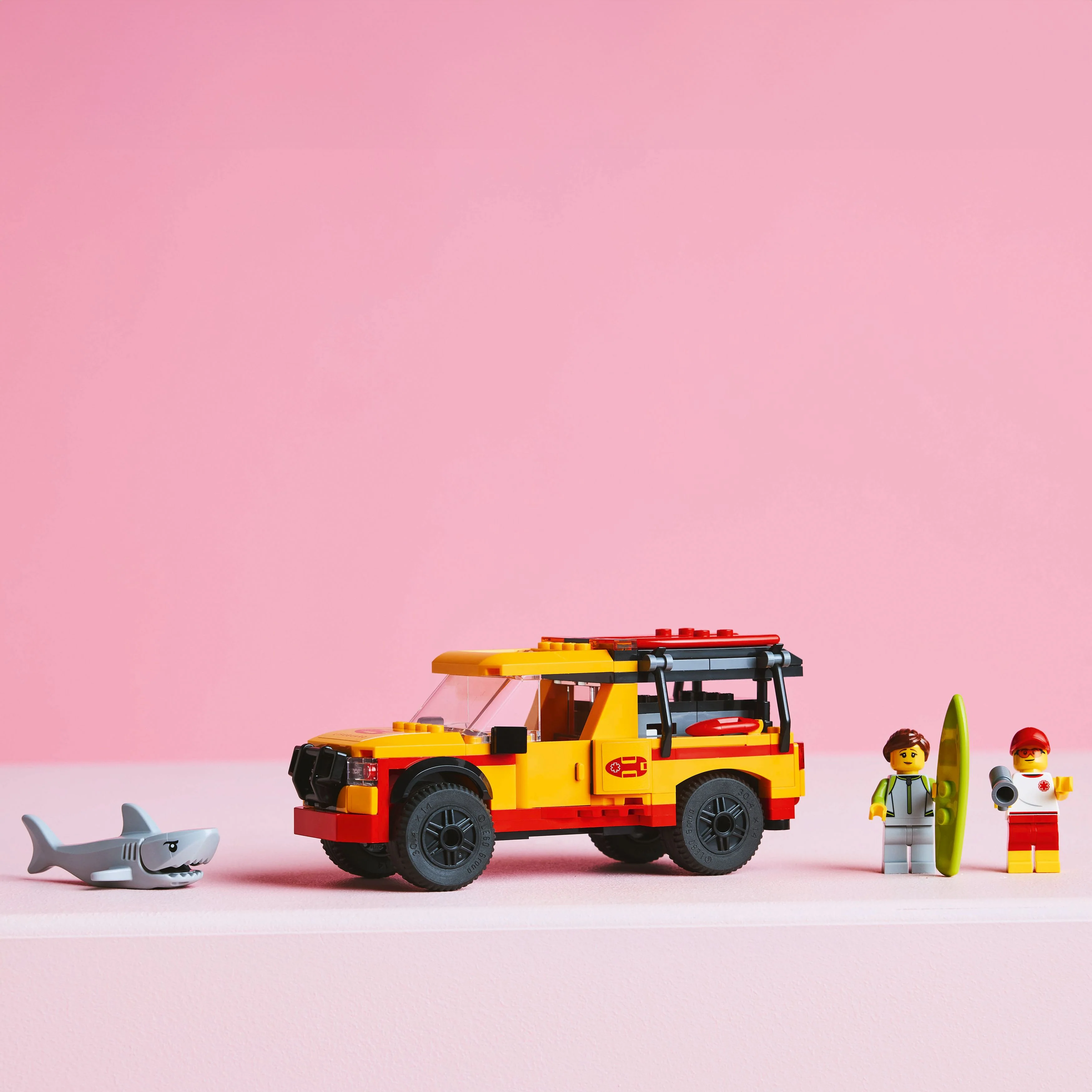 LEGO® City Lifeguard Beach Rescue Truck