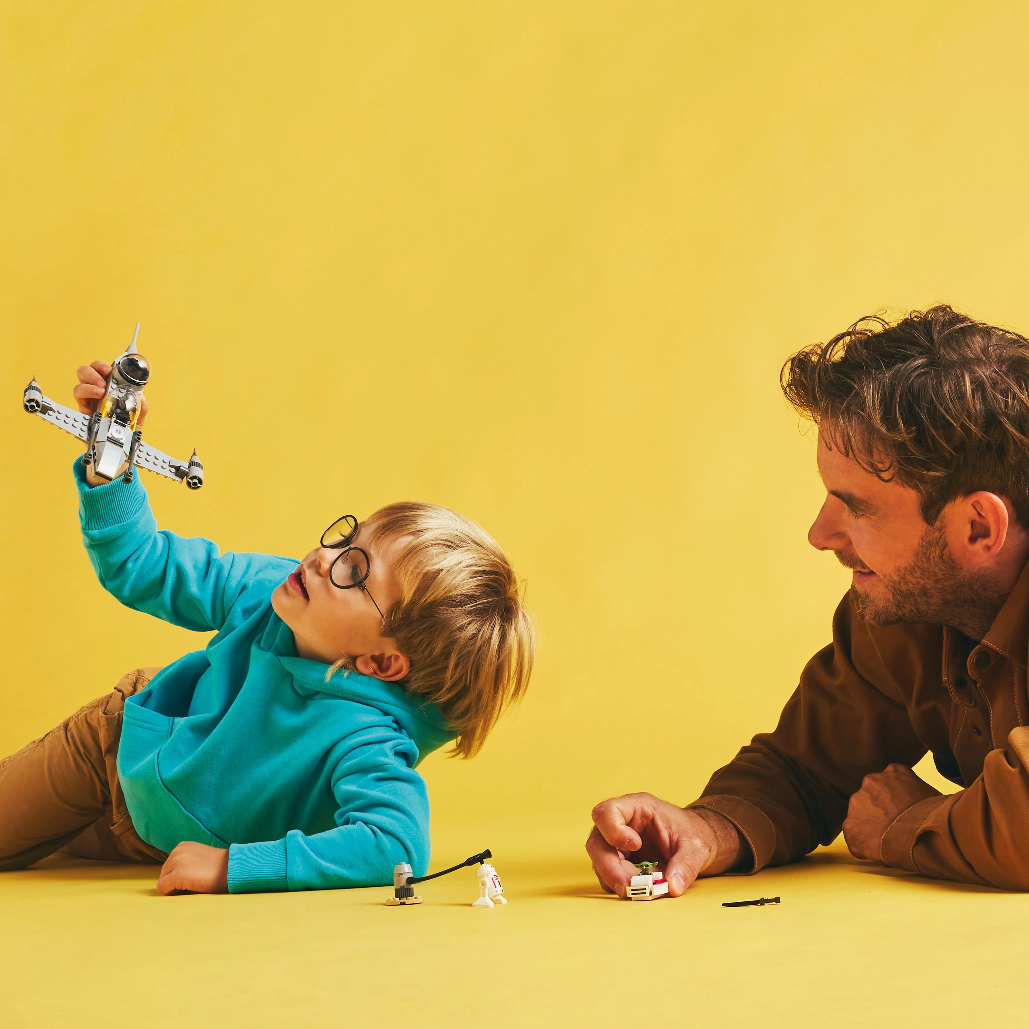 LEGO® Star Wars™ Mando and Grogu’s N-1 Starfighter™