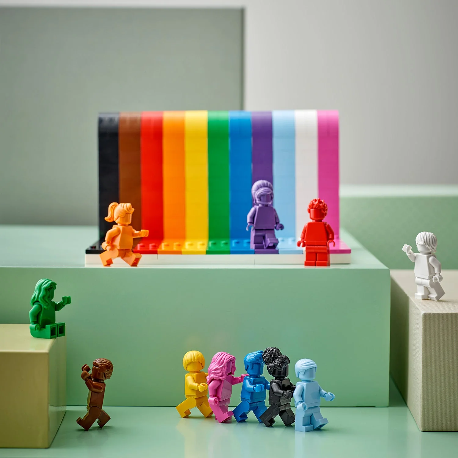 LEGO® Everyone is Awesome