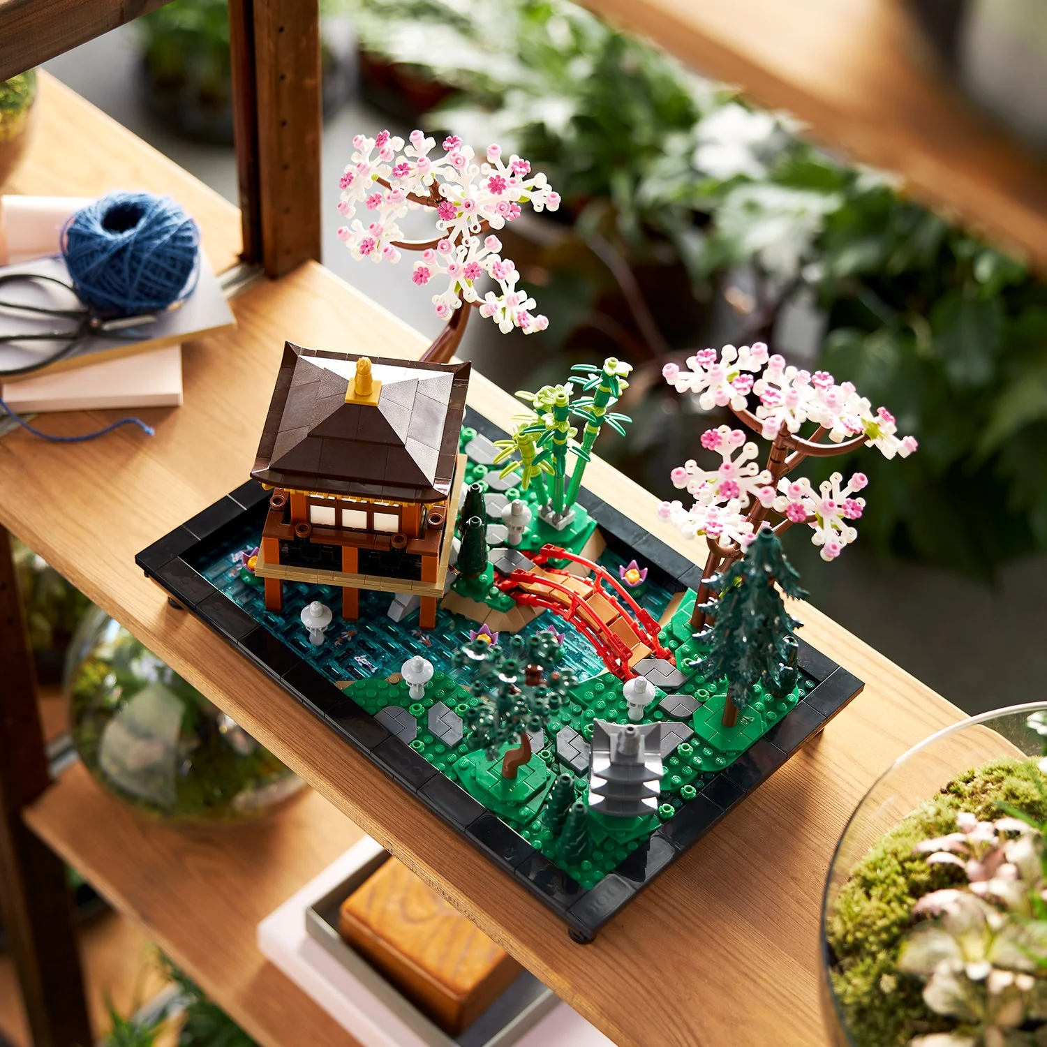 LEGO® ICONS™ Tranquil Garden