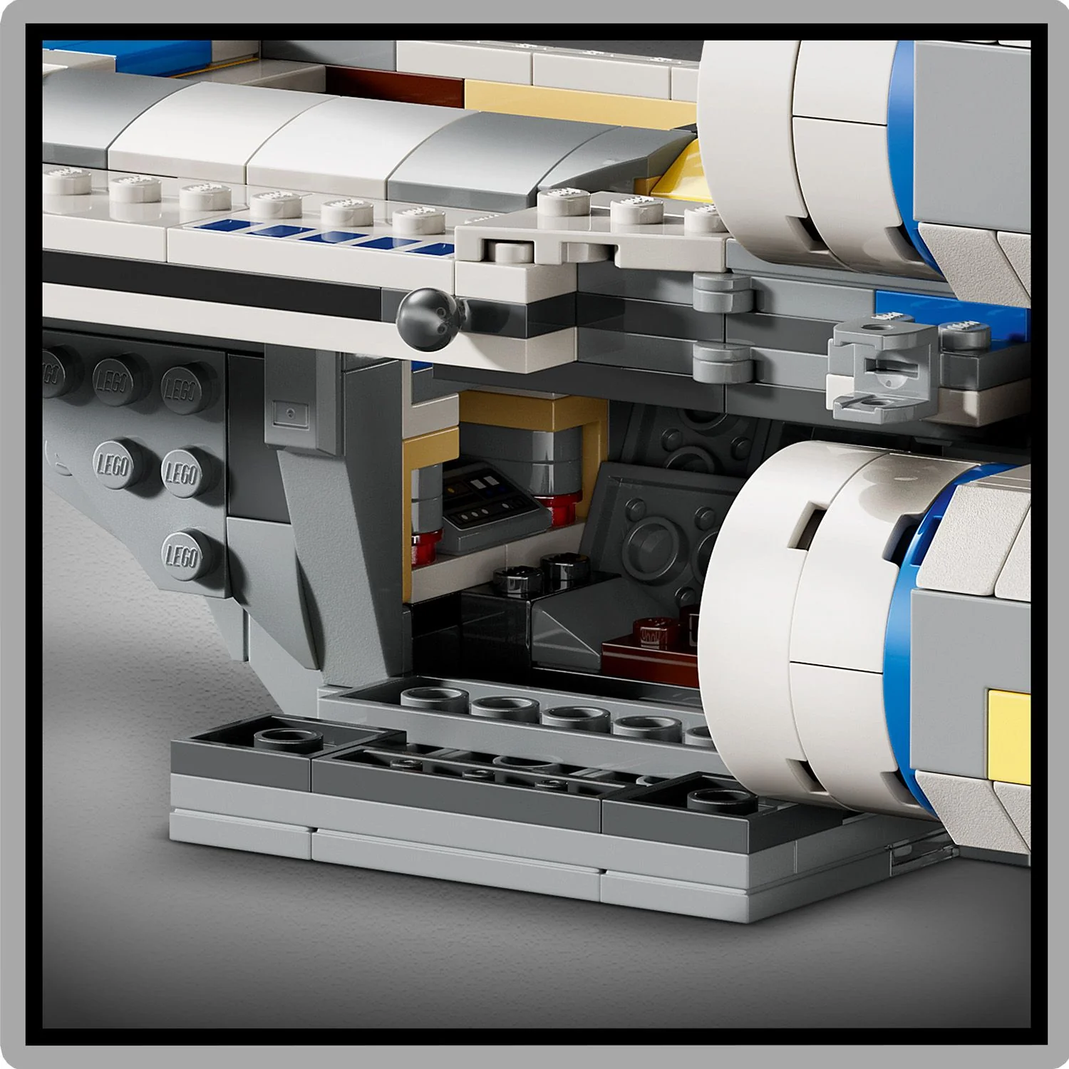 LEGO® Star Wars™ Rebel U-Wing Starfighter™