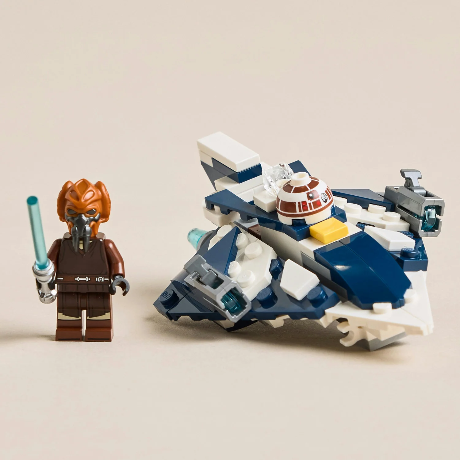 LEGO® Star Wars™ Plo Koon's Jedi Starfighter™ Microfighter