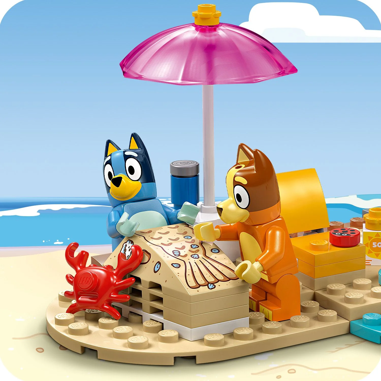 LEGO® Bluey: Bluey’s Beach & Family Car Trip