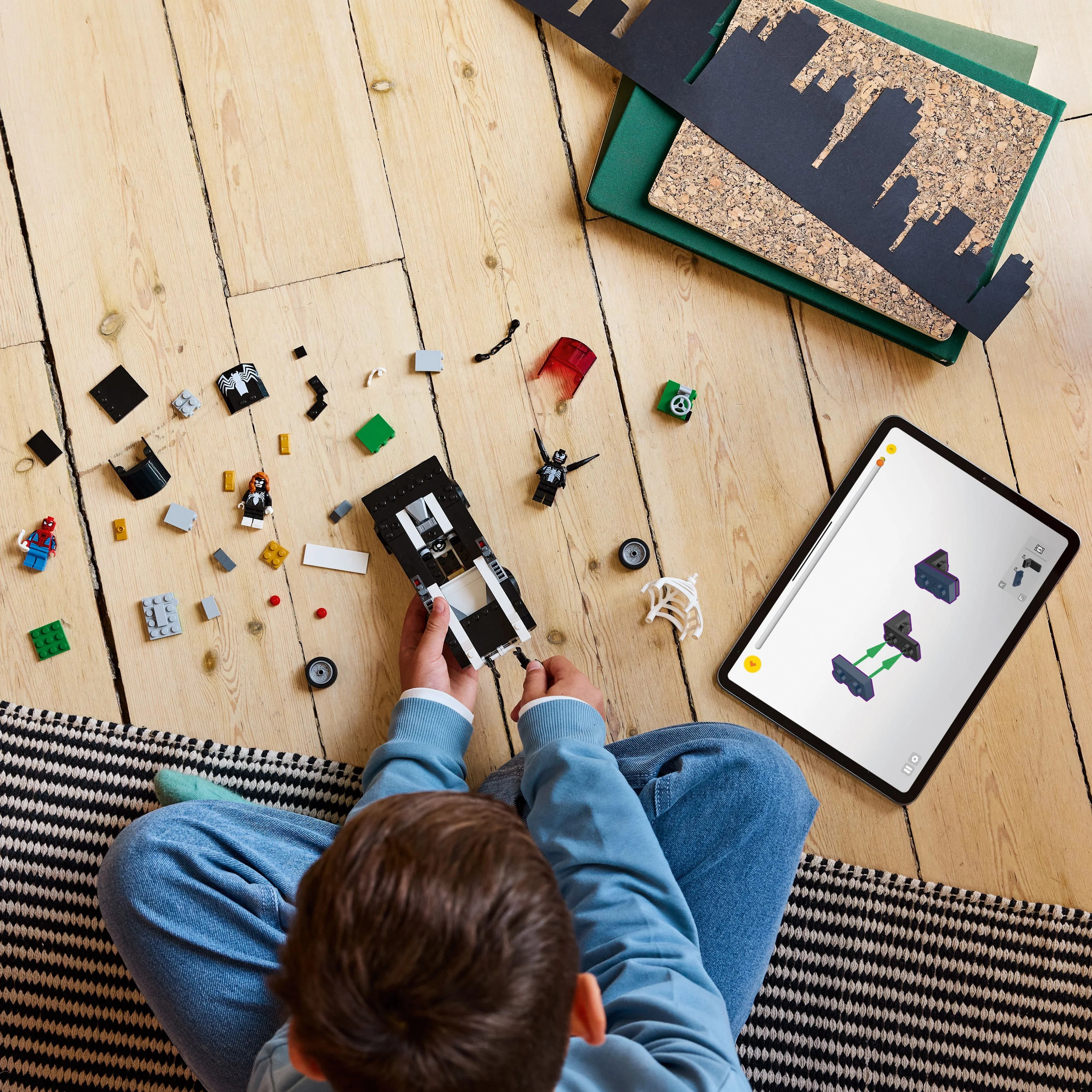 LEGO® Marvel Spider-Man vs. Venom Muscle Car