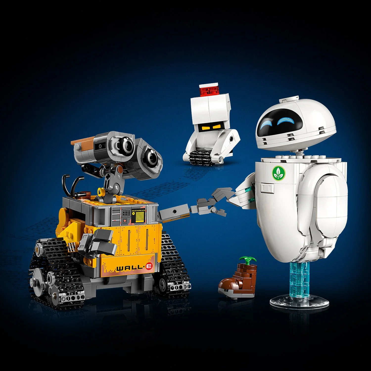 LEGO® Disney and Pixar WALL-E and EVE