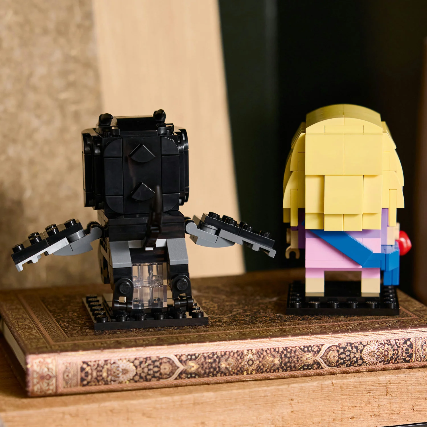 LEGO® BrickHeadz™ Luna Lovegood™ & Thestral Figures