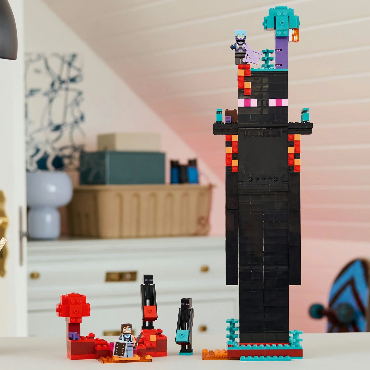 LEGO® Minecraft® The Enderman Tower