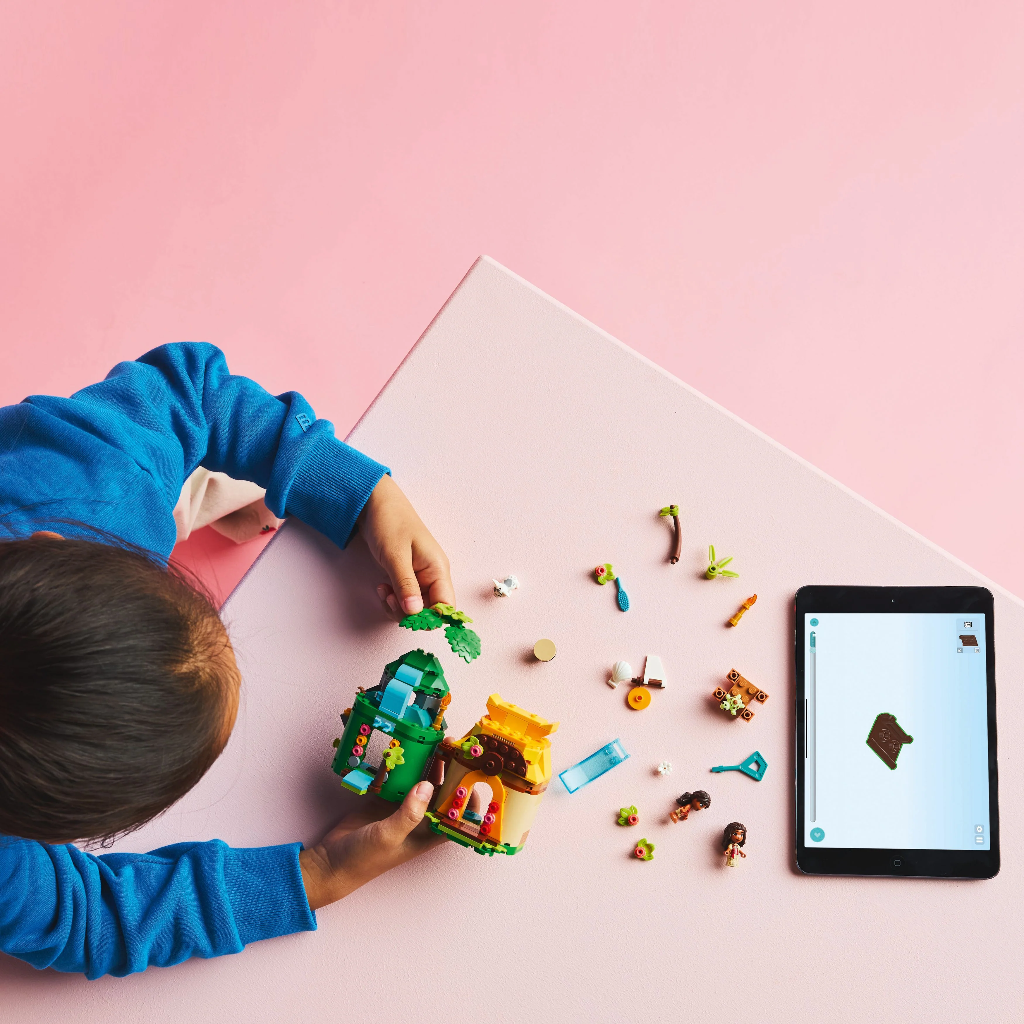 LEGO® Disney™ Moana’s Island Fun