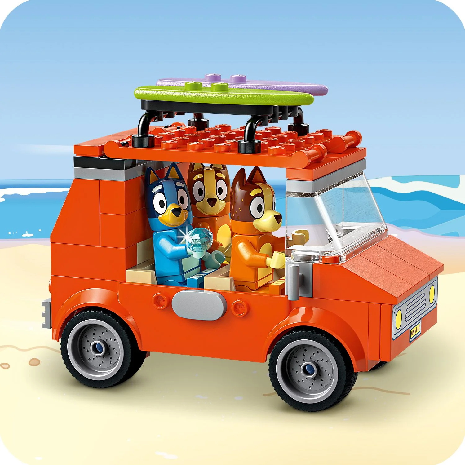 LEGO® Bluey: Bluey’s Beach & Family Car Trip