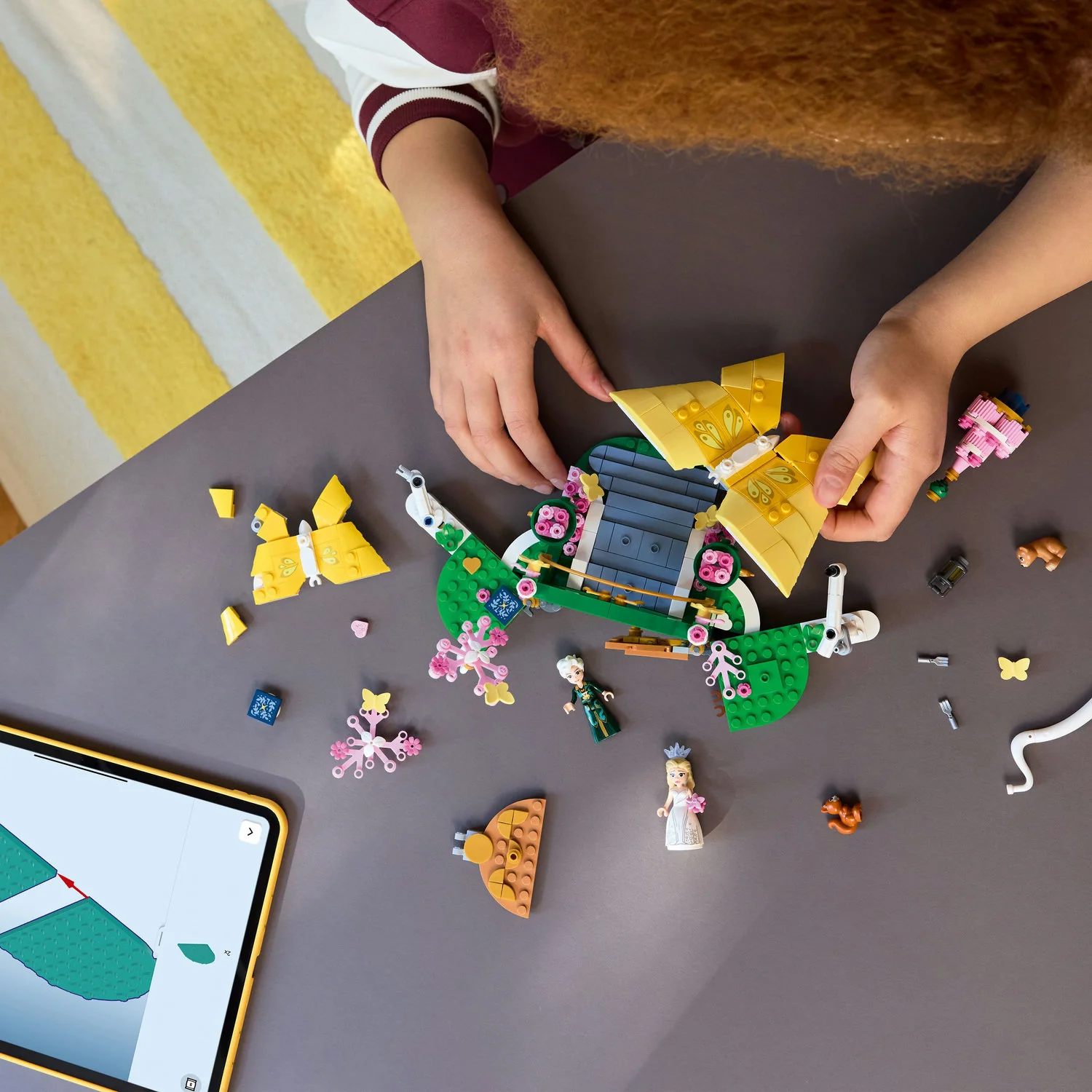 LEGO® Wicked Glinda’s Wedding Day