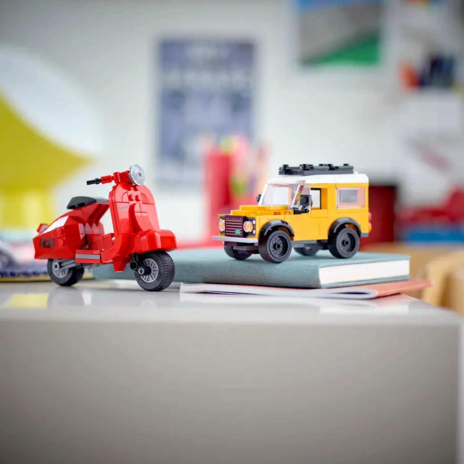 LEGO® Creator Land Rover Classic Defender