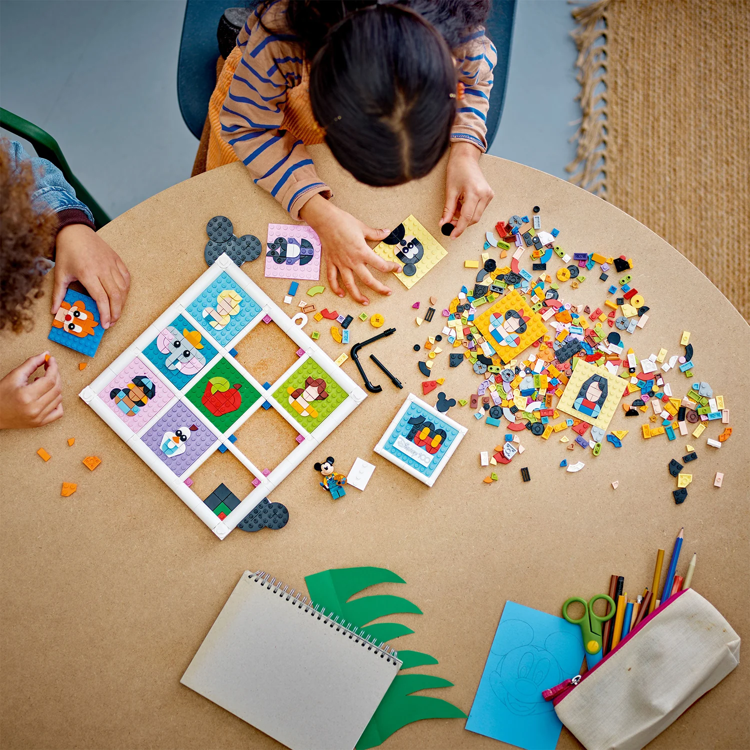 LEGO® Disney™ 100 Years of Disney Animation