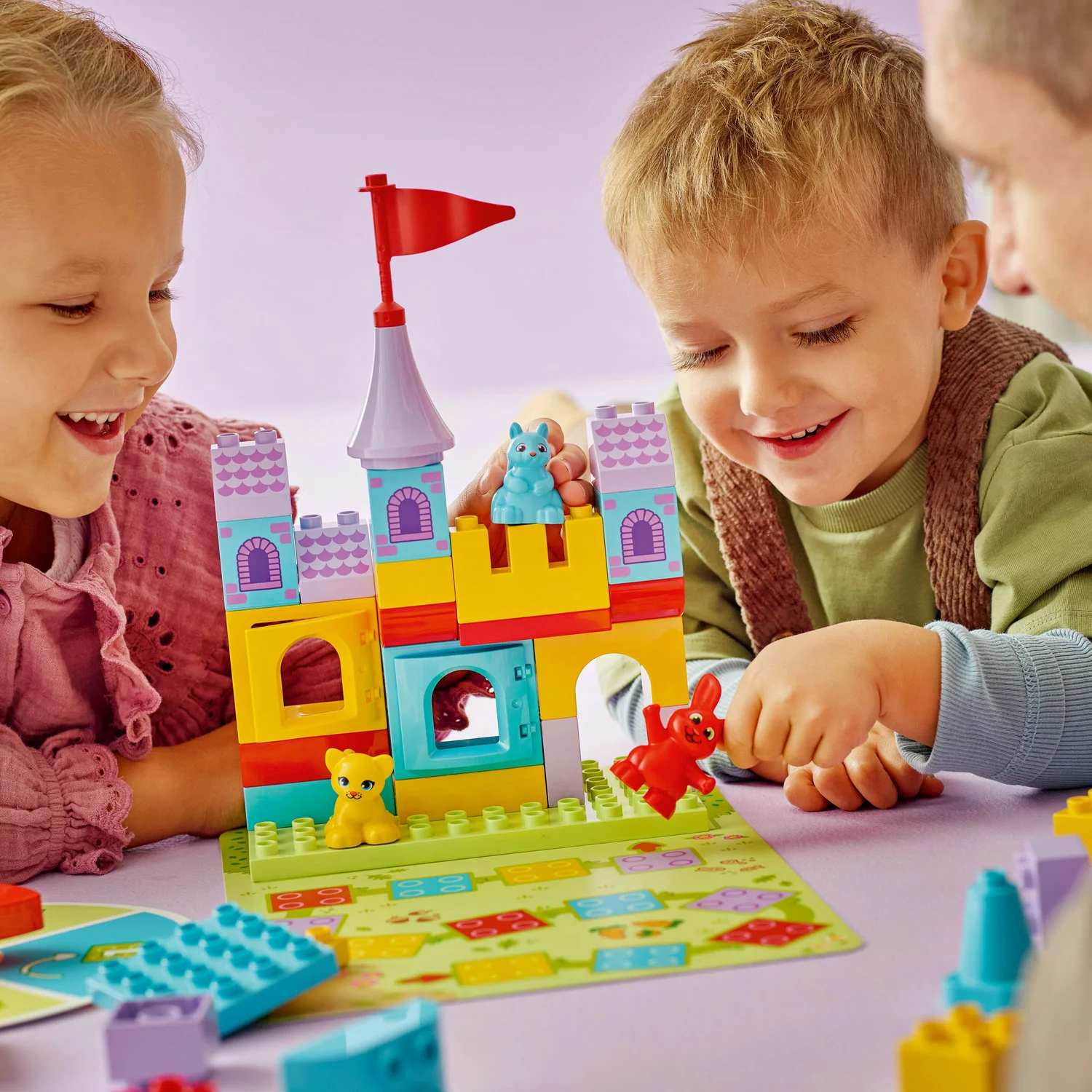 LEGO® DUPLO™  Hopsy's Castle Game
