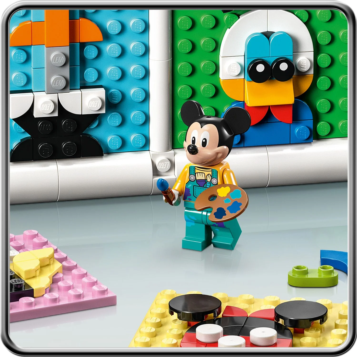 LEGO® Disney™ 100 Years of Disney Animation
