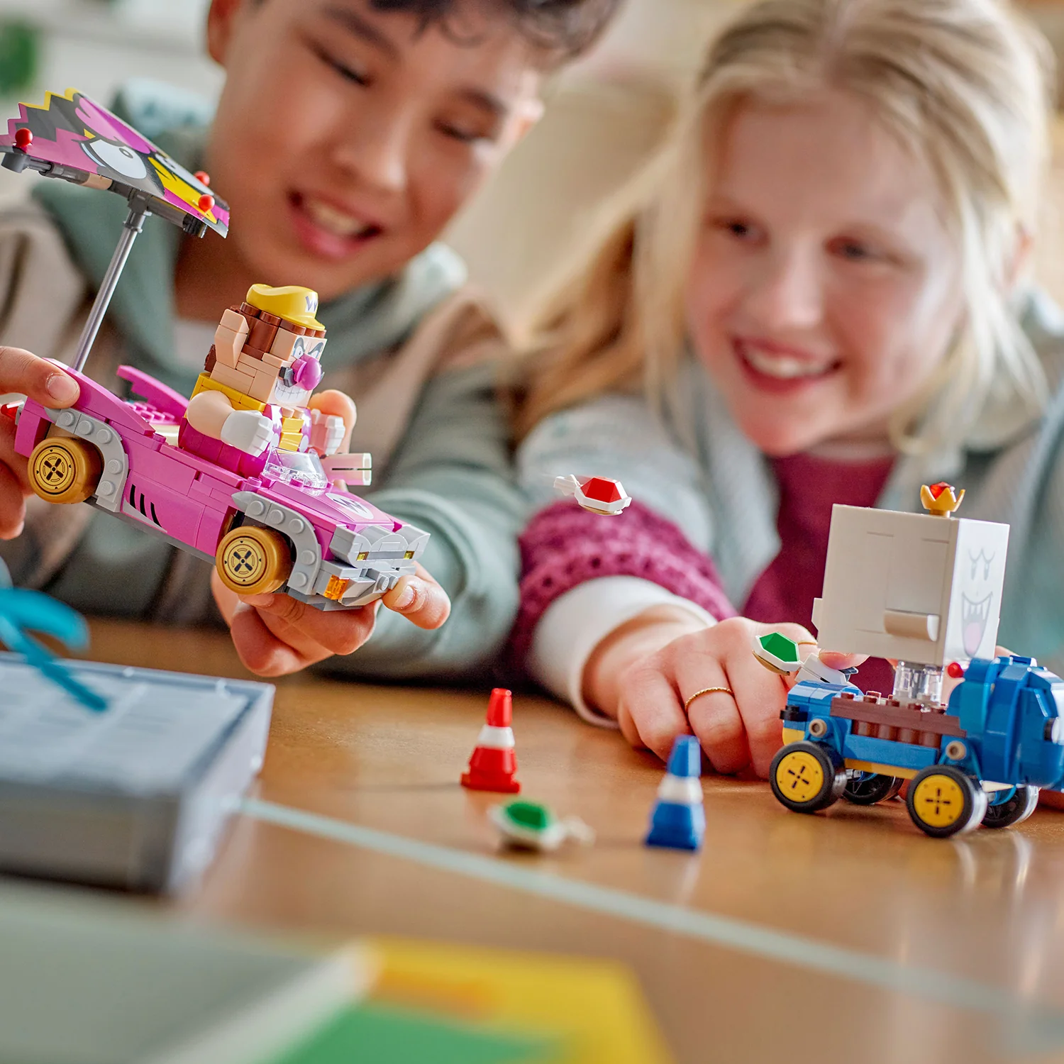 LEGO® Super Mario™ Mario Kart™ – Wario & King Boo