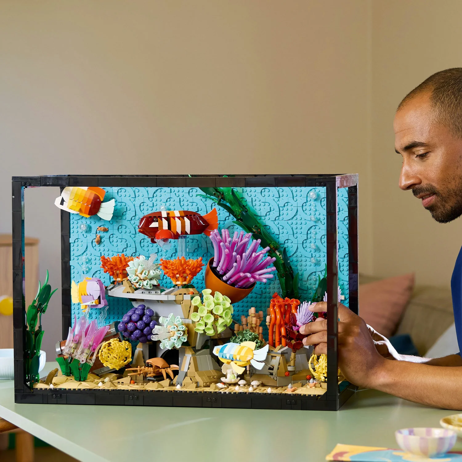 LEGO® Icons Tropical Aquarium