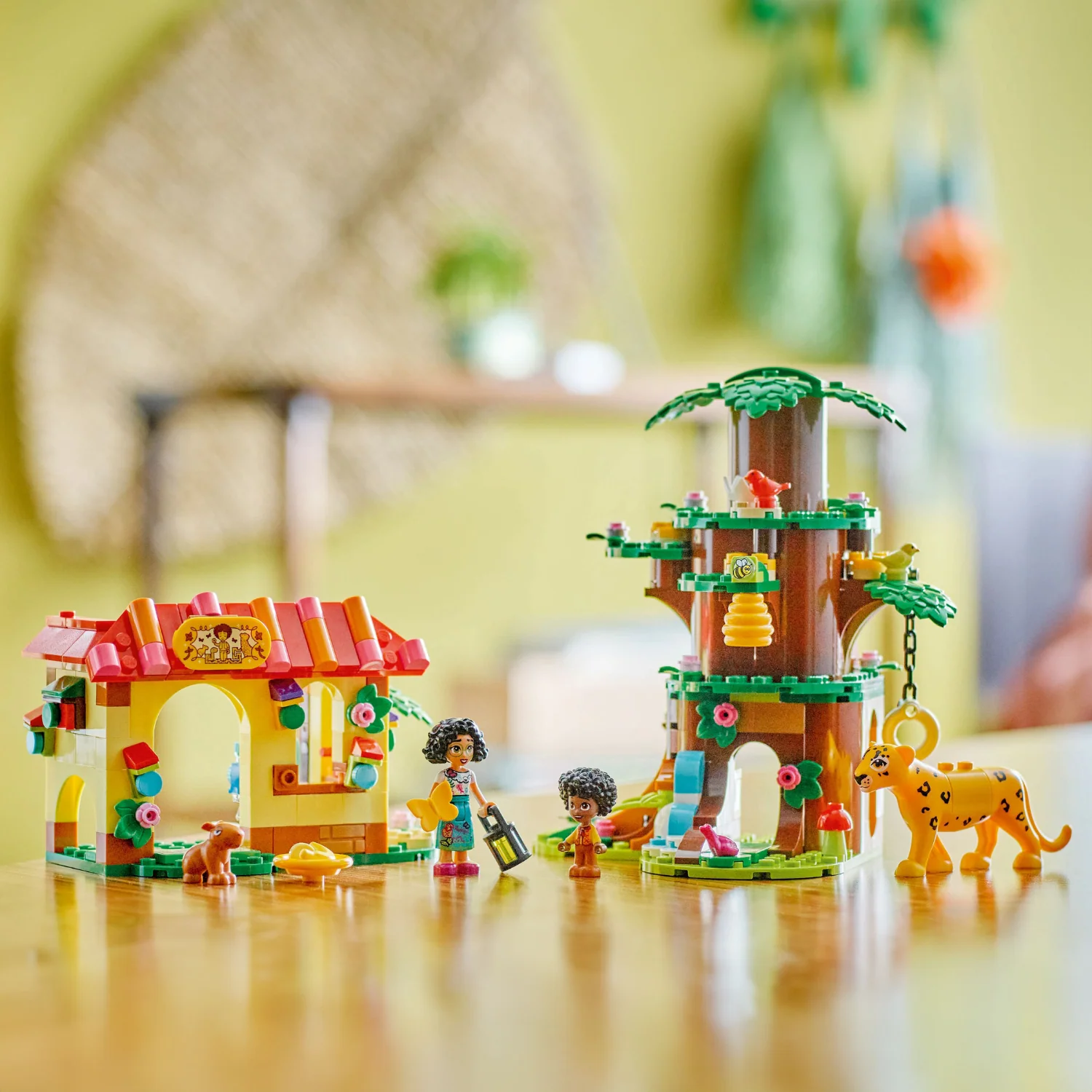 LEGO® Disney™ Antonio’s Animal Sanctuary