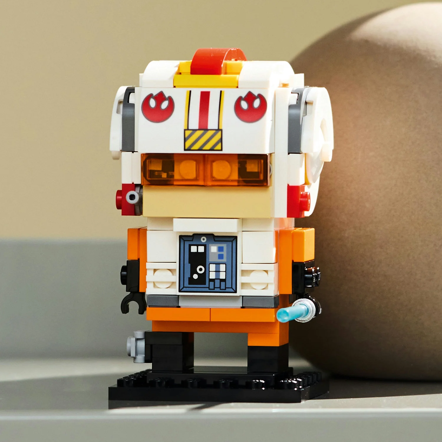 LEGO® BrickHeadz™ Luke Skywalker™ (Rebel Pilot)