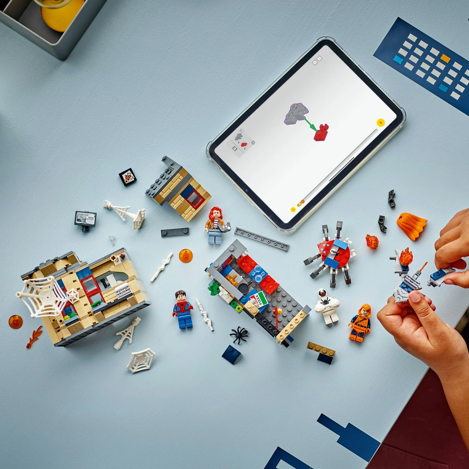 LEGO® Marvel Peter Parker’s Apartment