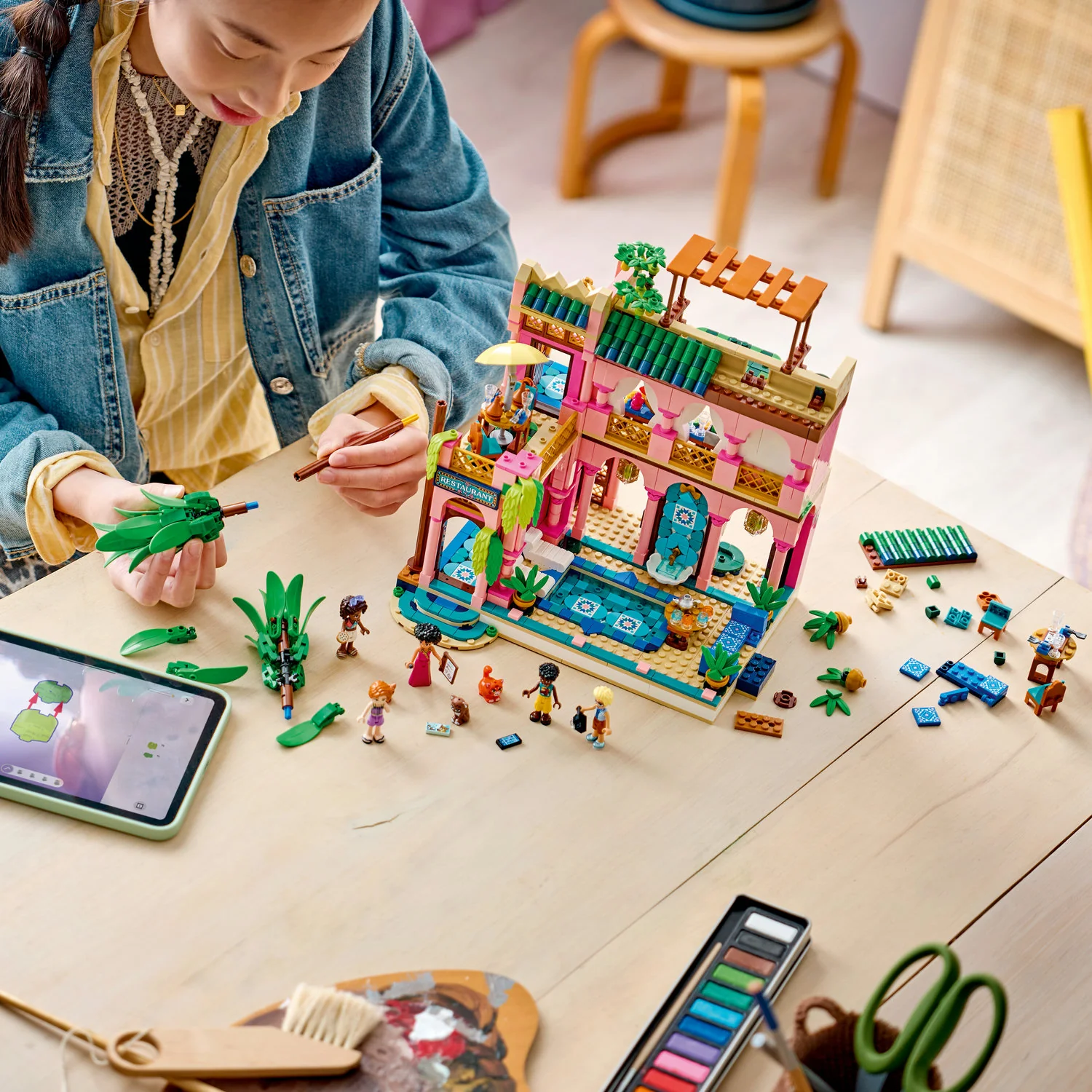 LEGO® Friends Garden Restaurant