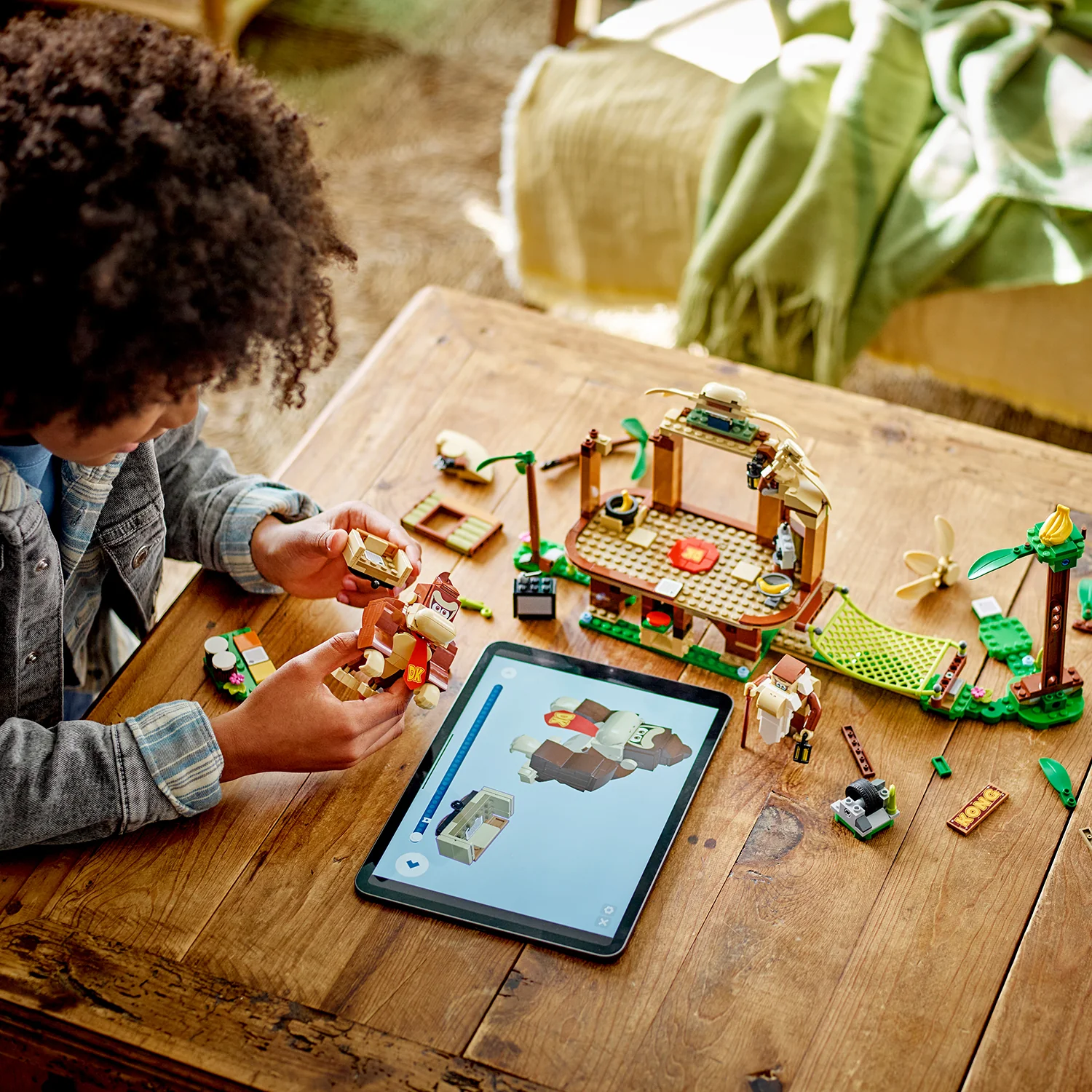 LEGO® Super Mario™ Donkey Kong’s Tree House Expansion Set