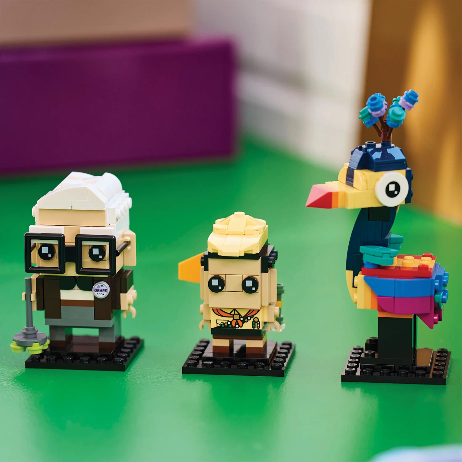 LEGO® BrickHeadz™ Carl, Russell & Kevin