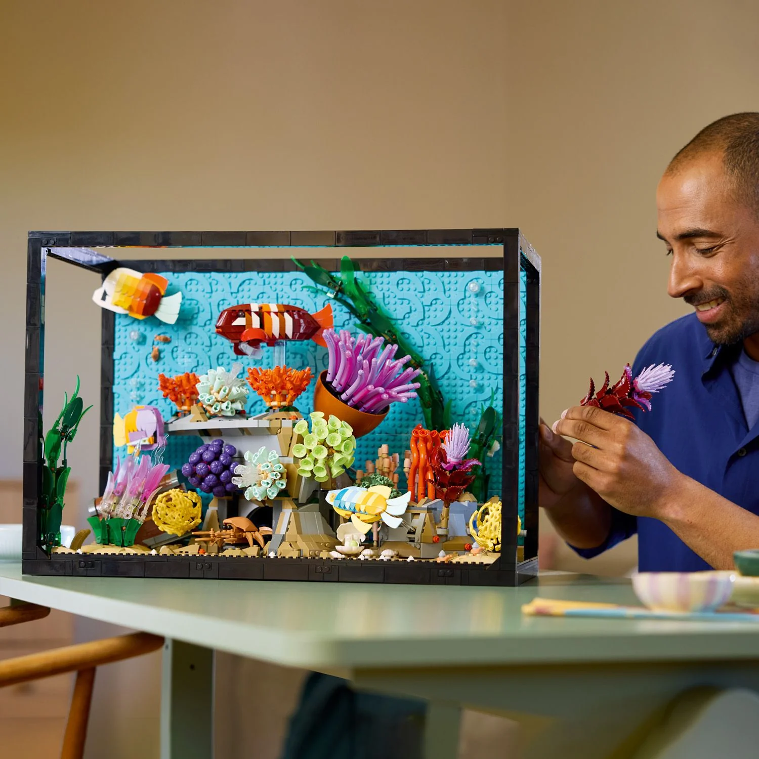 LEGO® Icons Tropical Aquarium