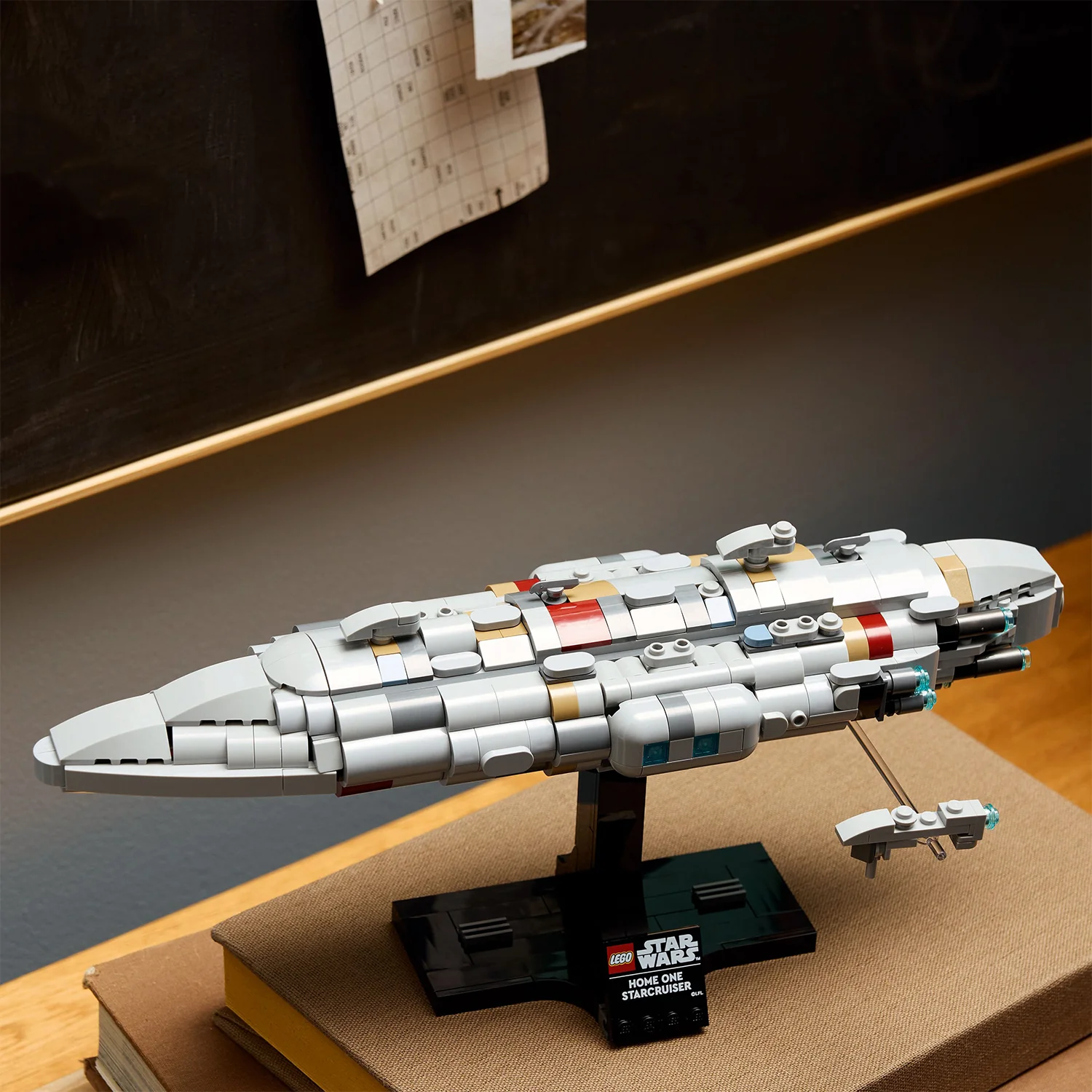 LEGO® Star Wars™ Home One Starcruiser