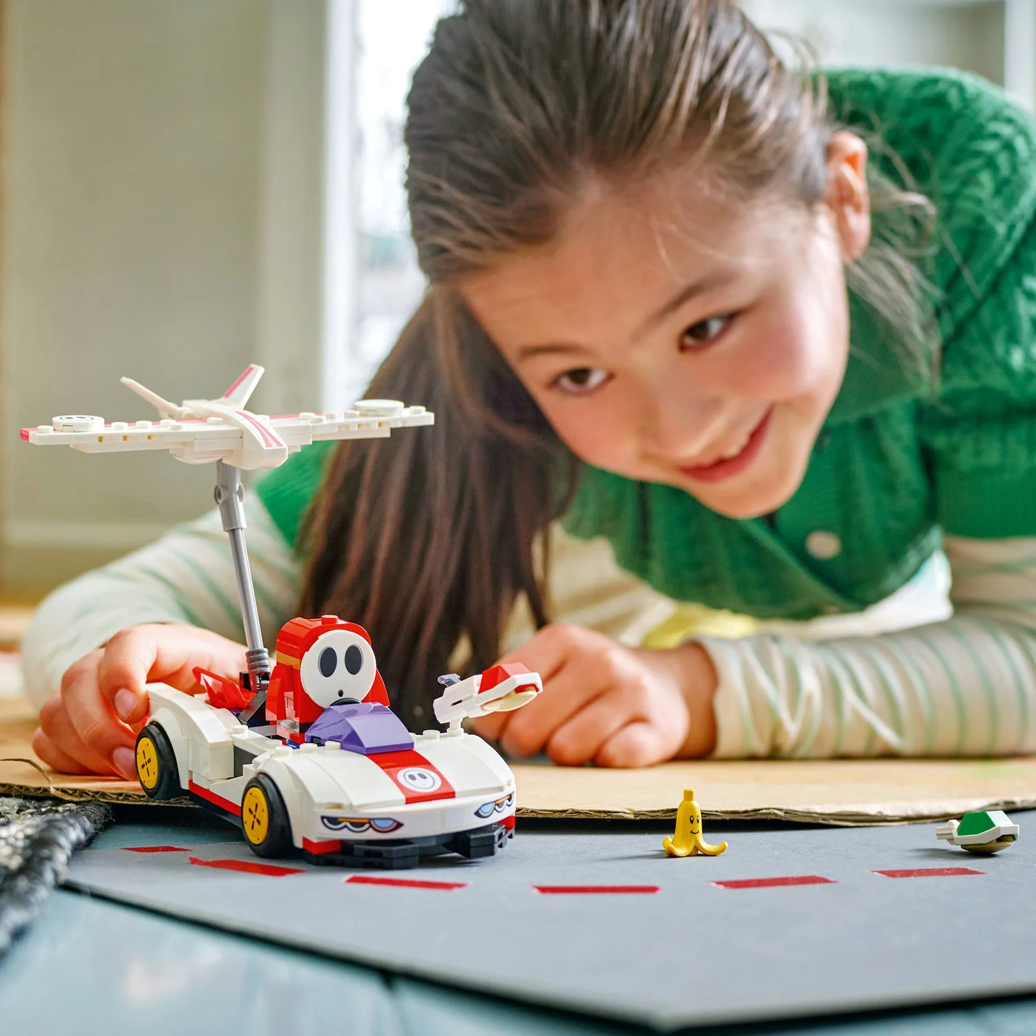 LEGO® Super Mario™: Mario Kart™ – Shy Guy & P-Wing