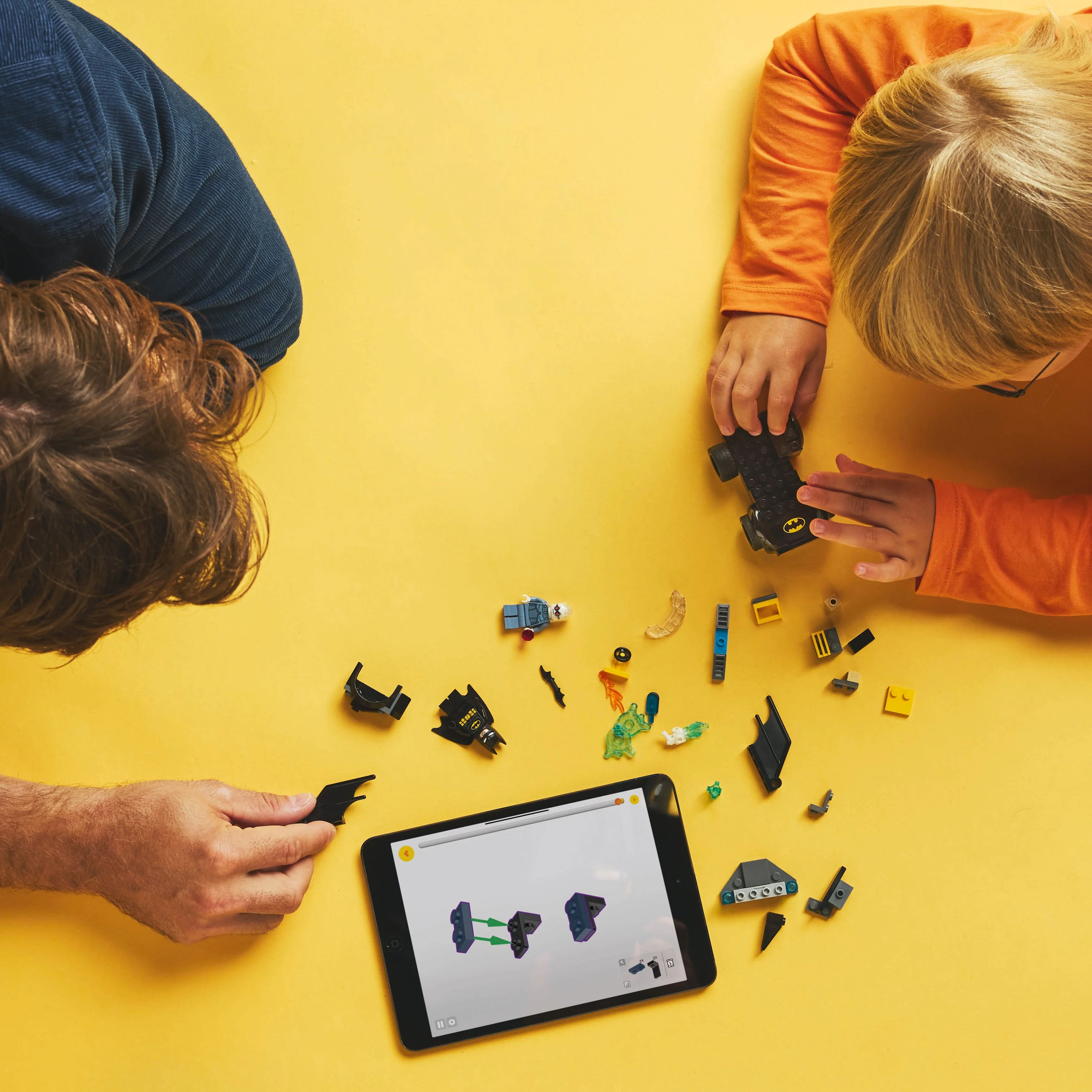 LEGO® DC Batman™: Batman & Batmobile™ vs. Mr. Freeze™