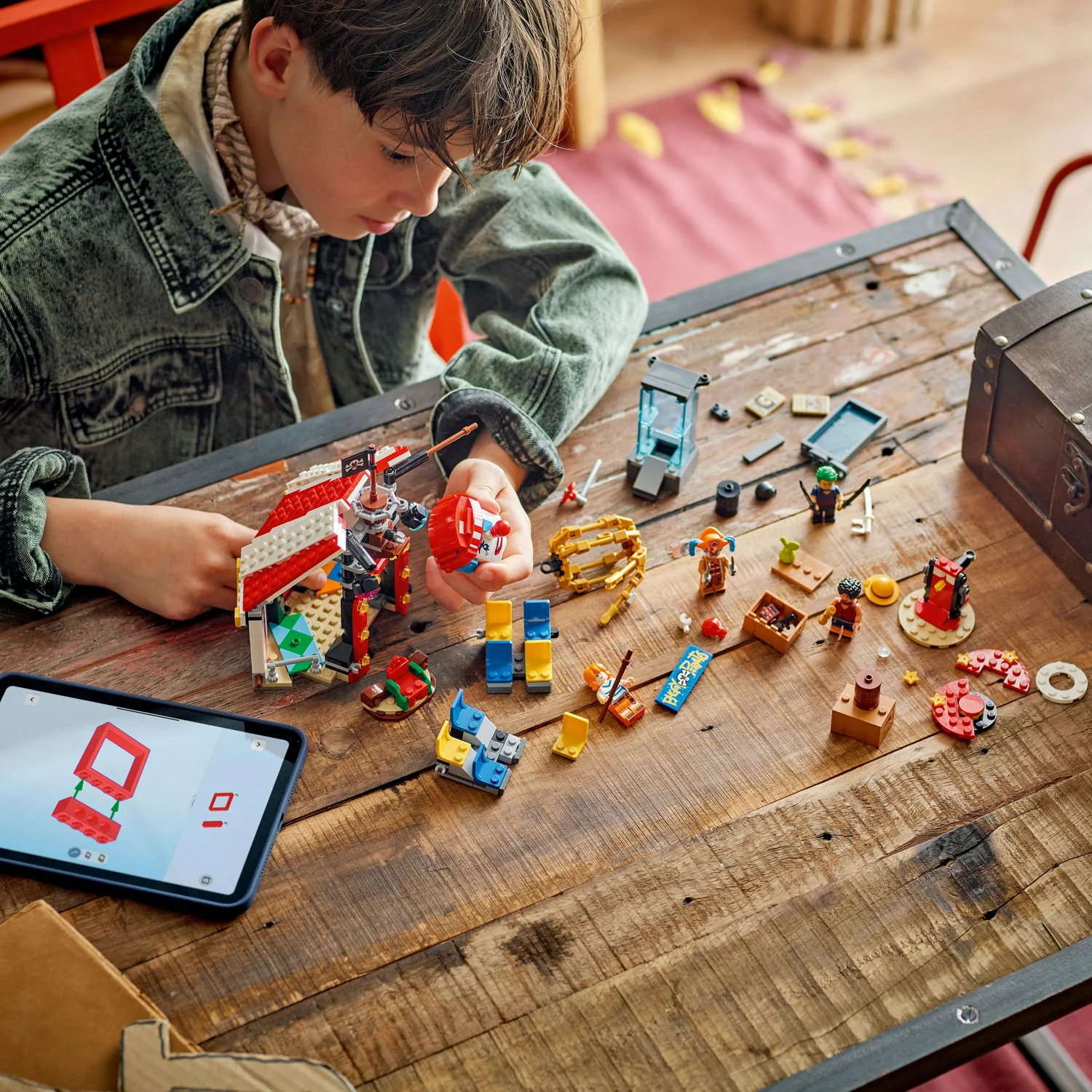 LEGO® ONE PIECE Buggy the Clown’s Circus Tent